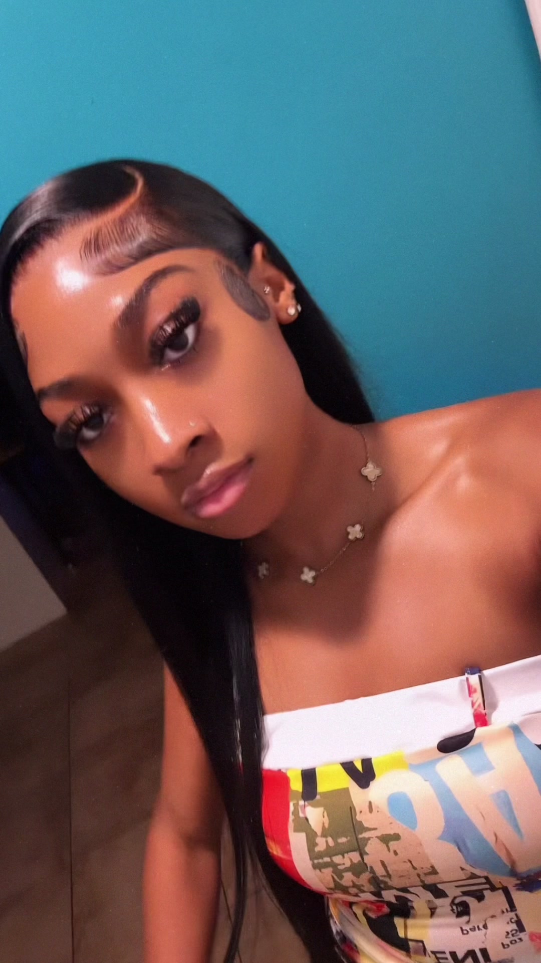 @lexofallure