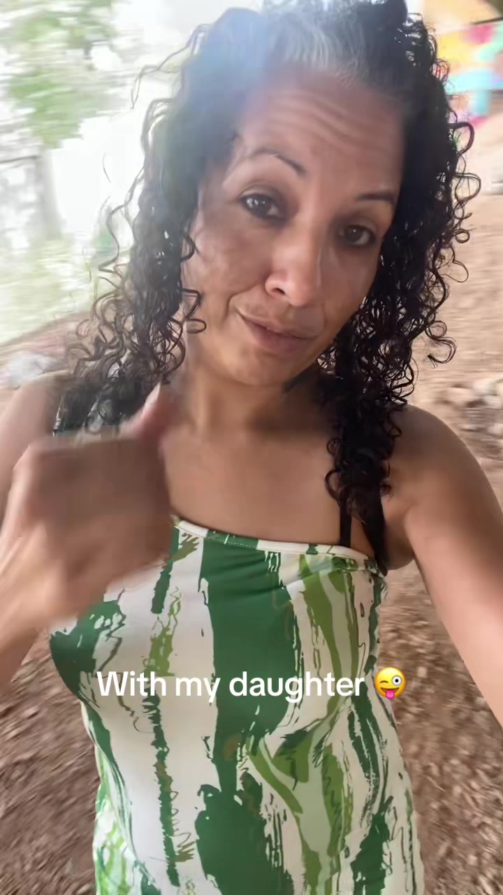 @melanie_rose_80