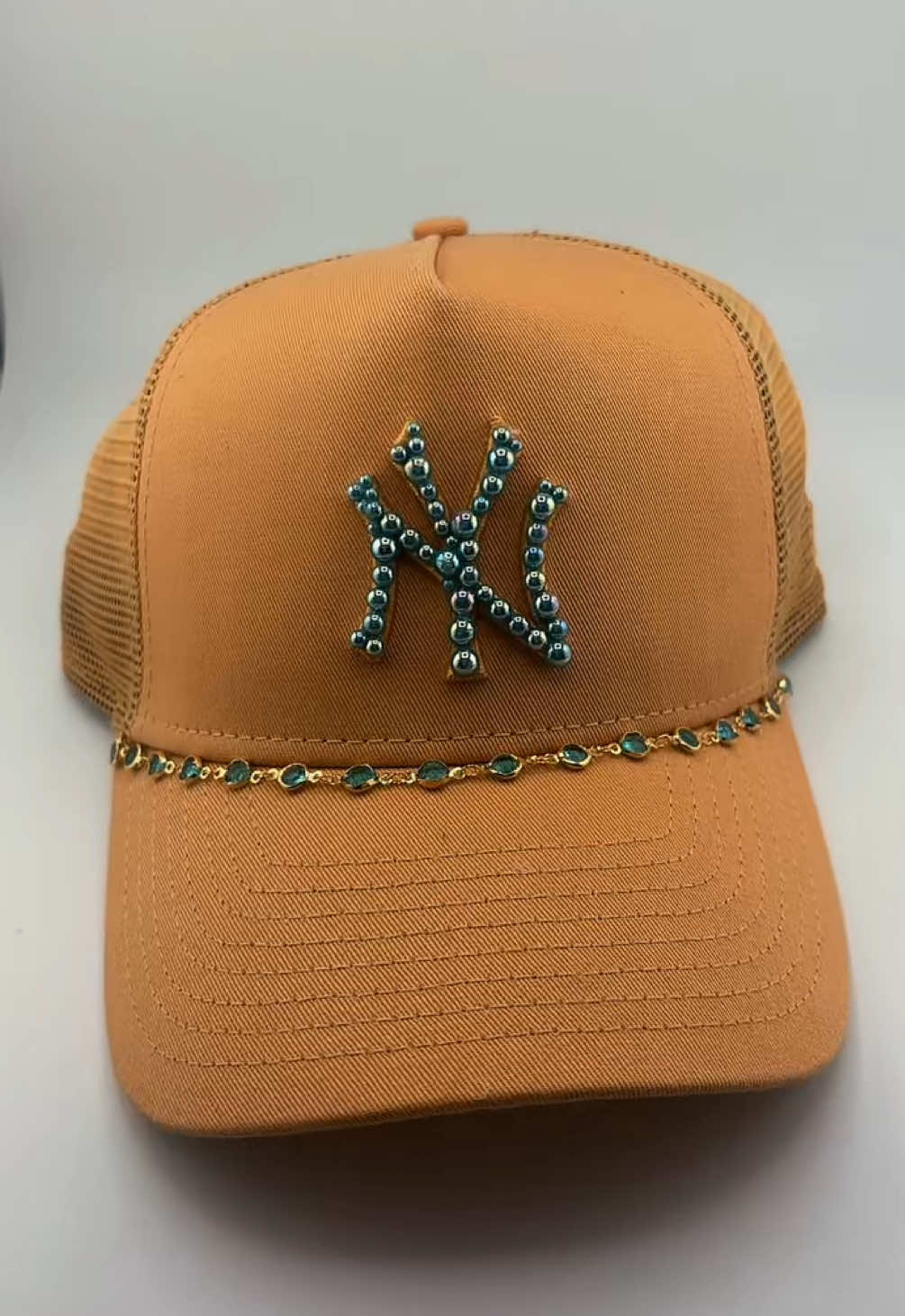 @All Eyes On Cap ☆ Custom caps