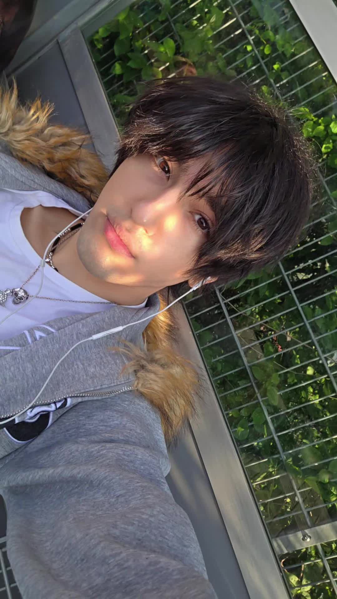 @Aki