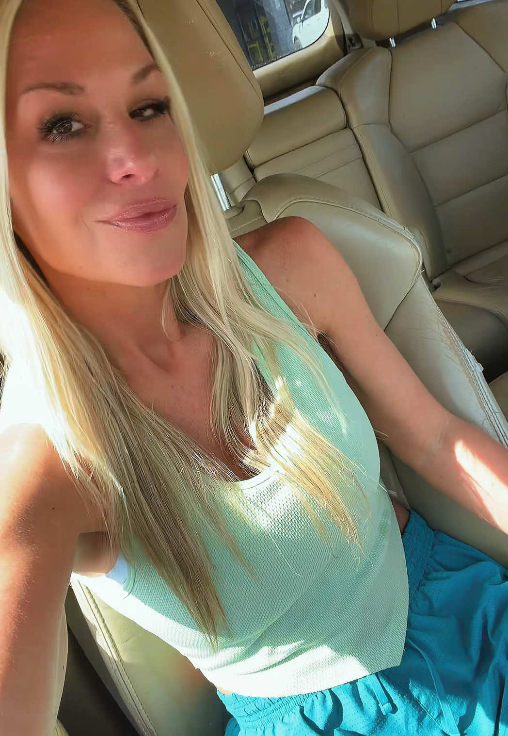 @meganmakeswaves