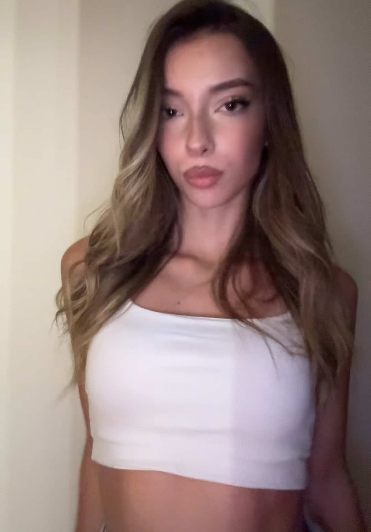 @Giuliana Cassar&aacute;