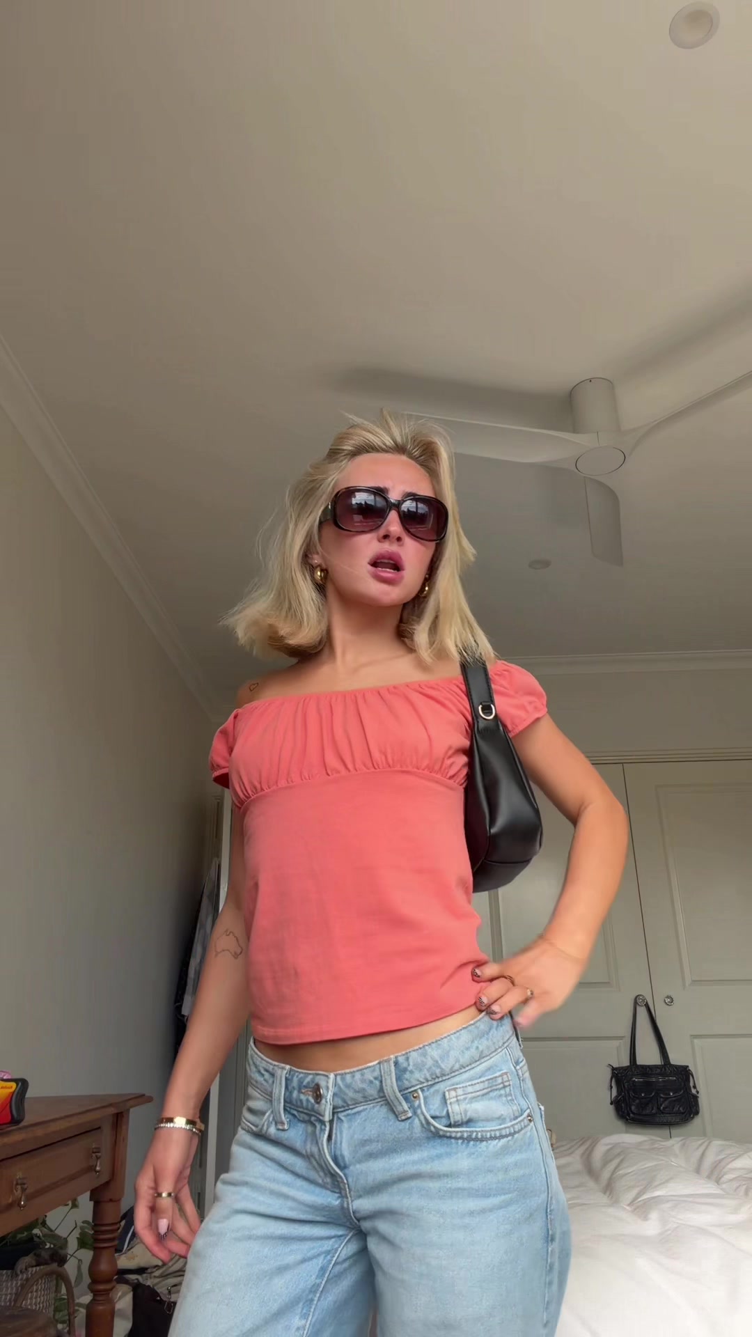 @strawbigaill