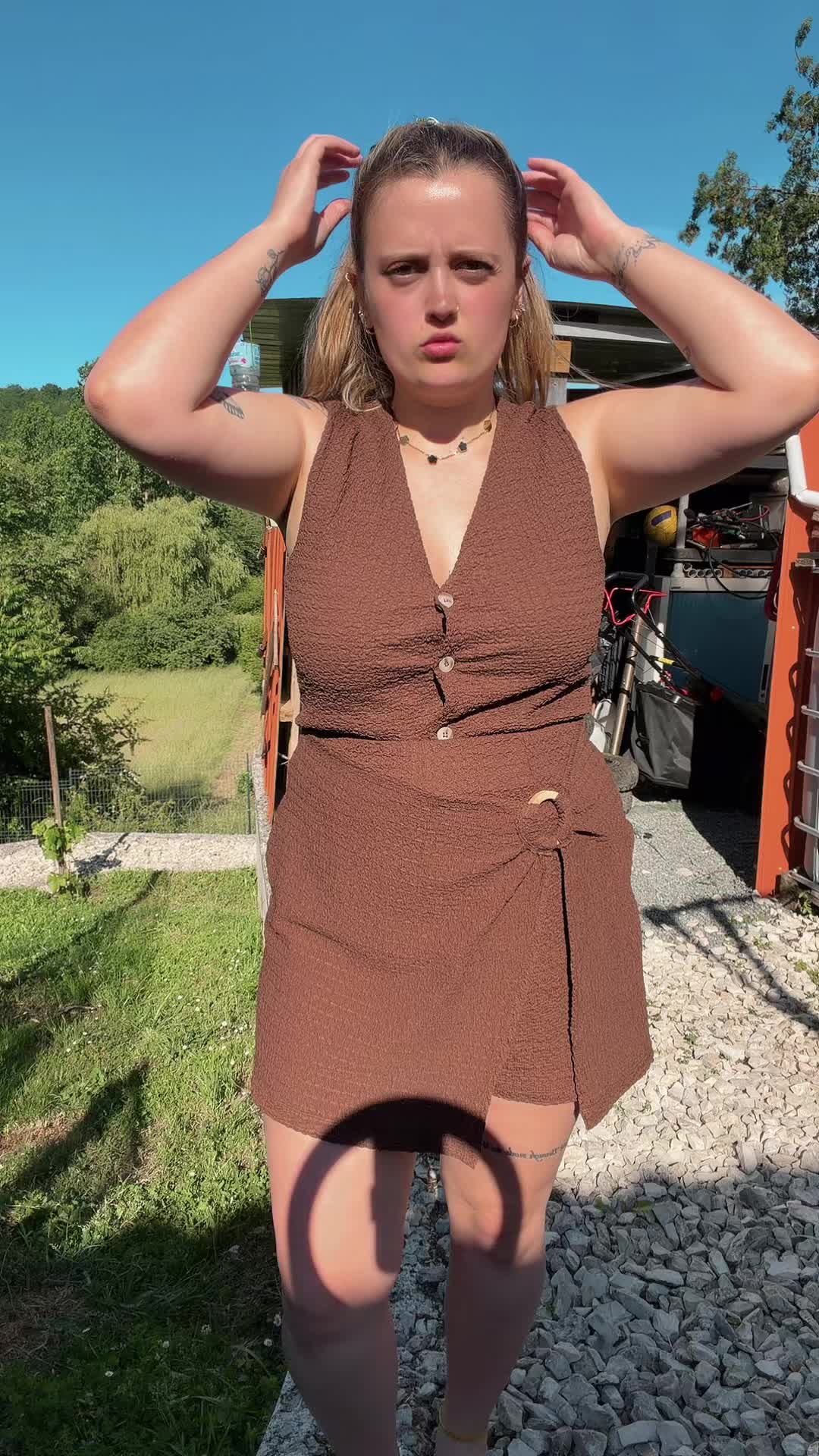 @Juju l&rsquo;unique 🤷🏼&zwj;♀️