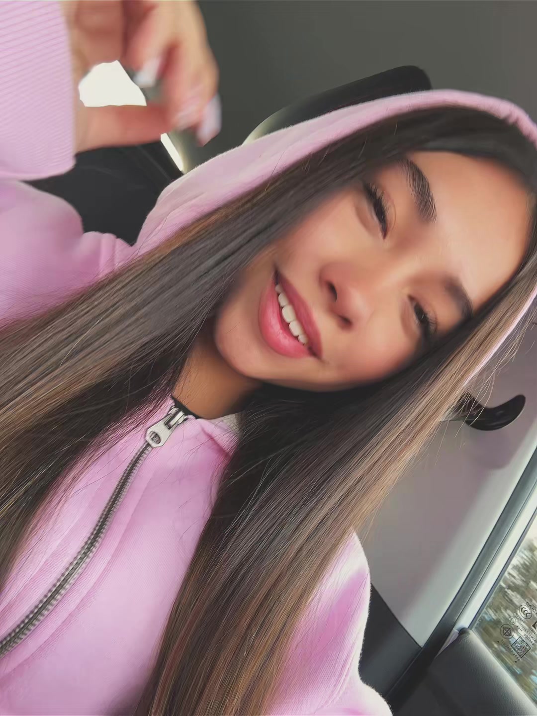 @~๐๐~