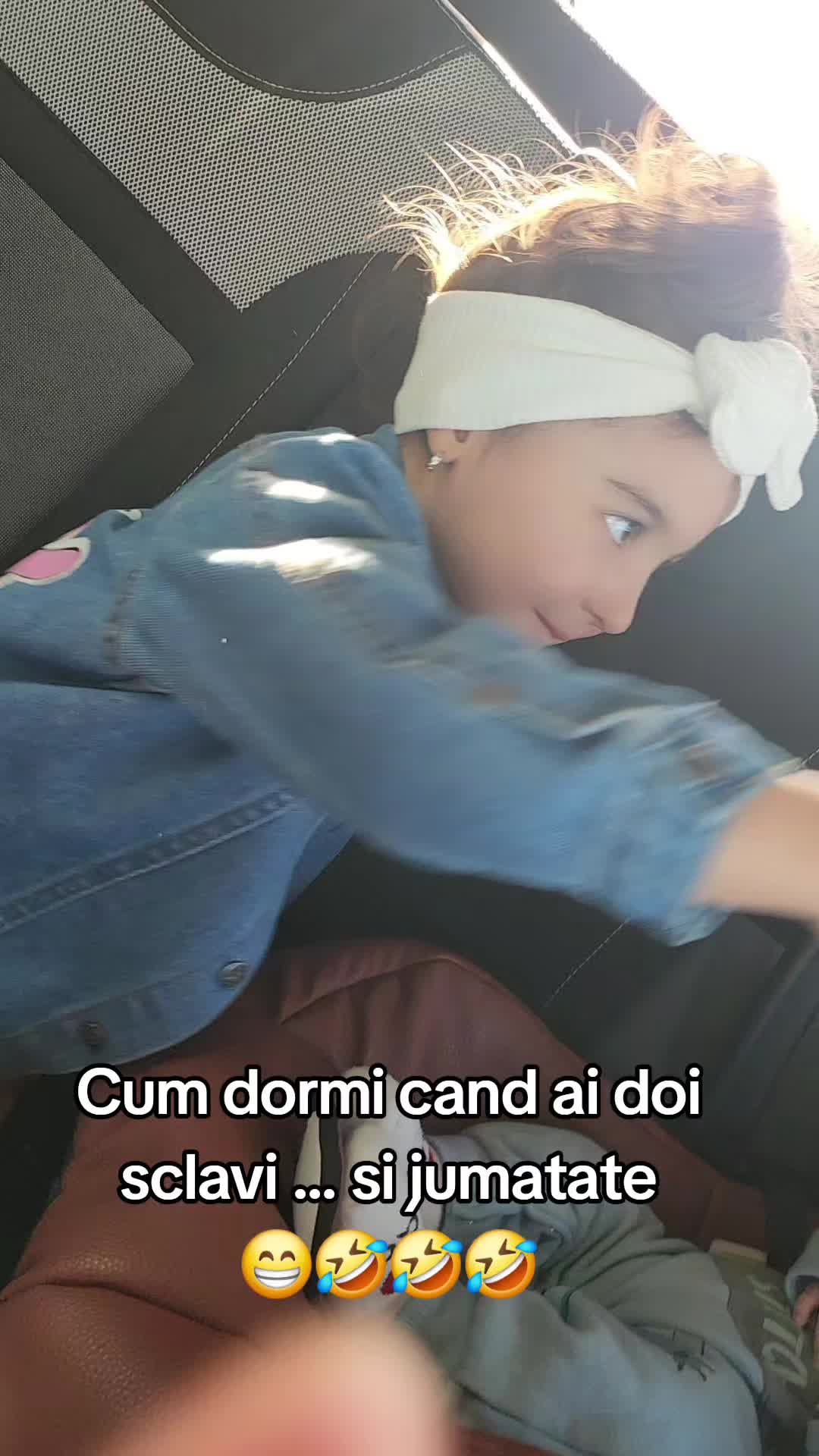 @Rozika