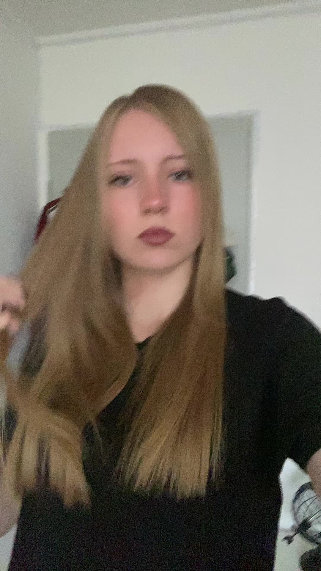 @𝒜𝓃𝓃𝒾⁸⁸⁸