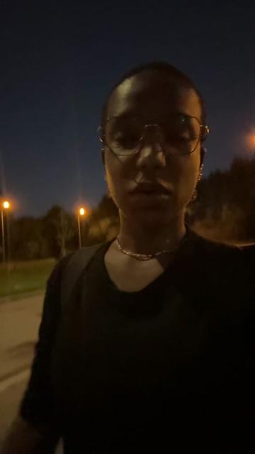 @adrielly.pt