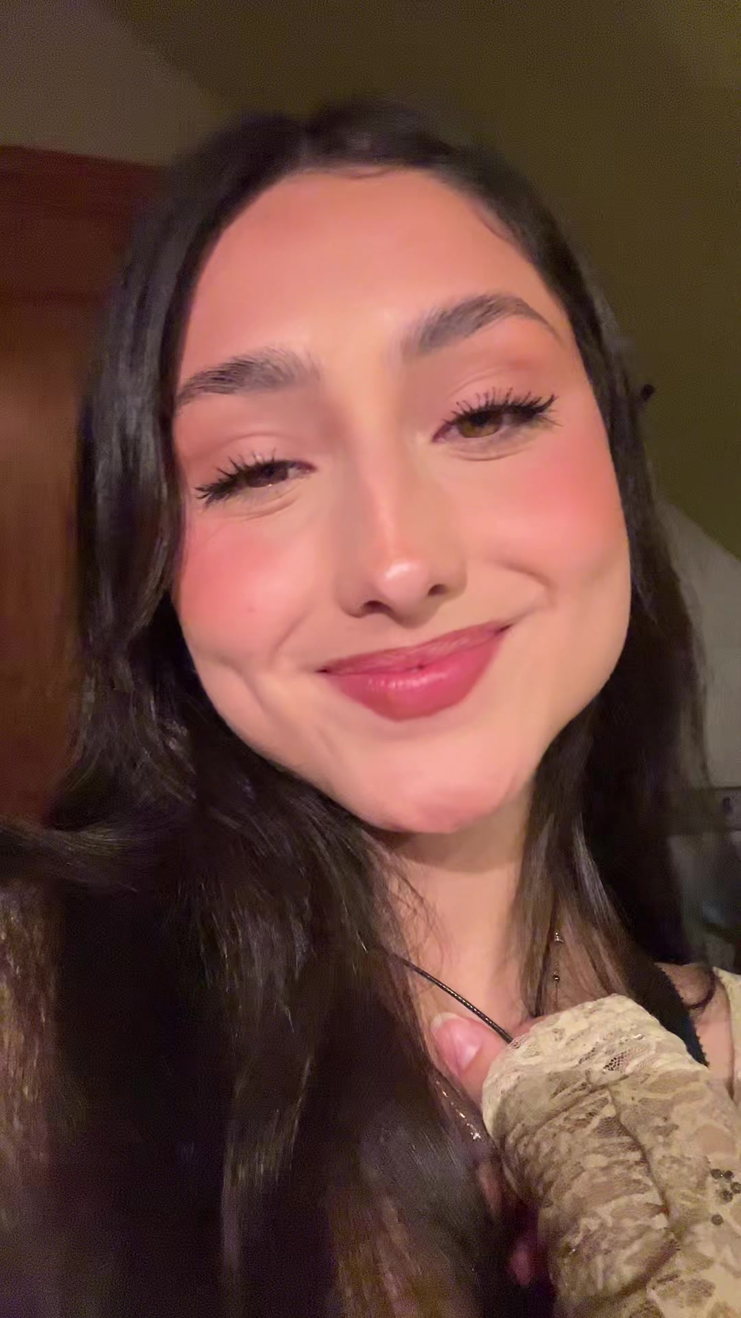 @maría.
