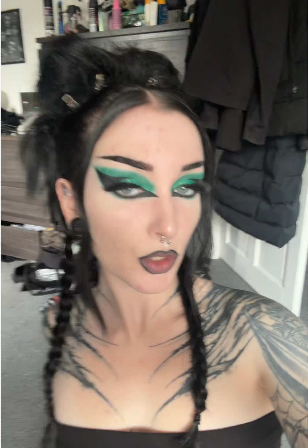 @Amber 🖤