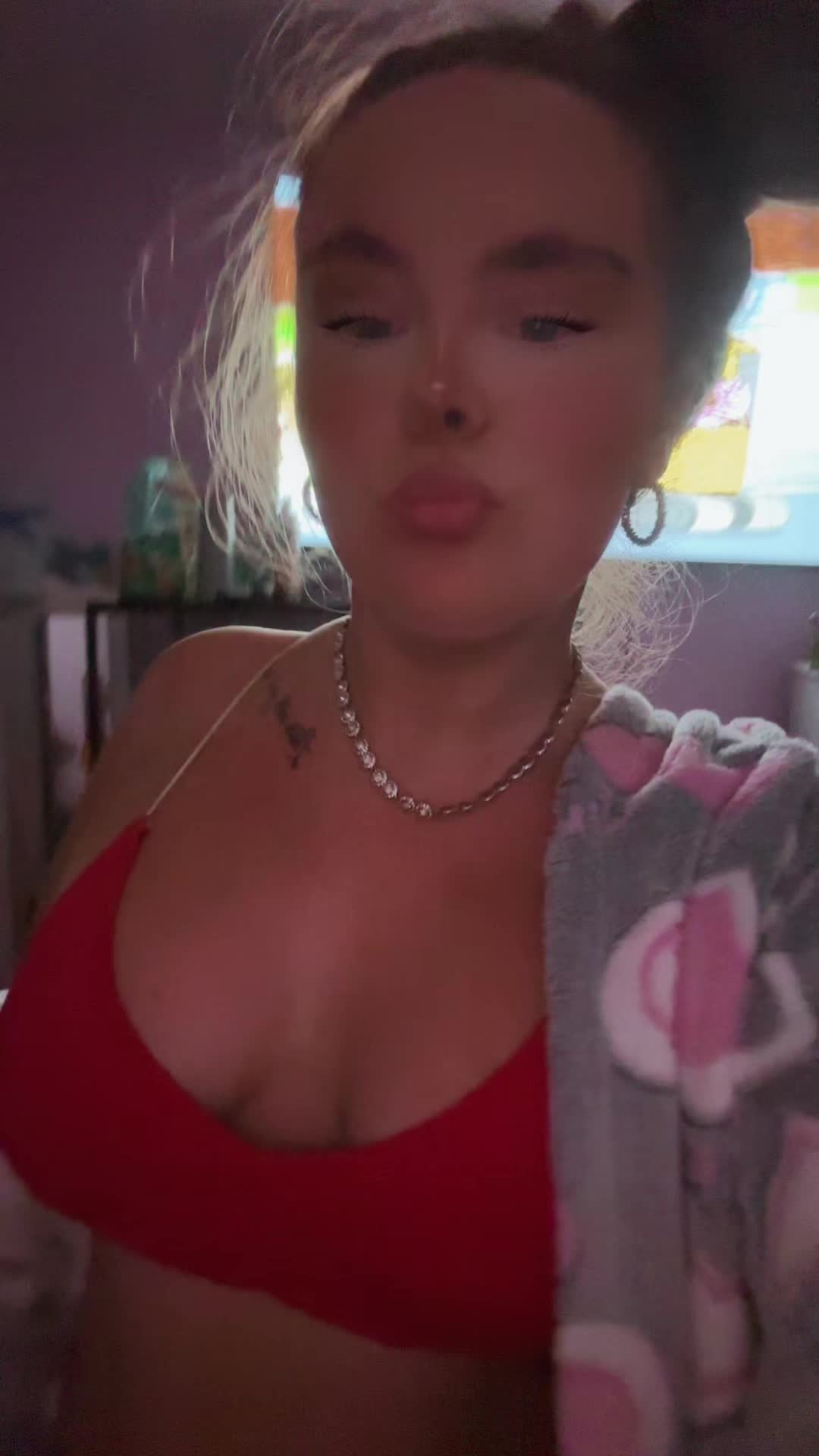 @jess jonez