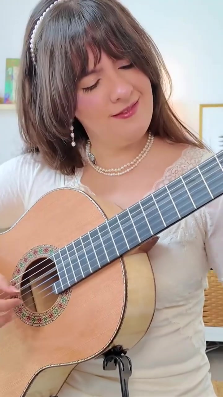 @Paola Hermosín