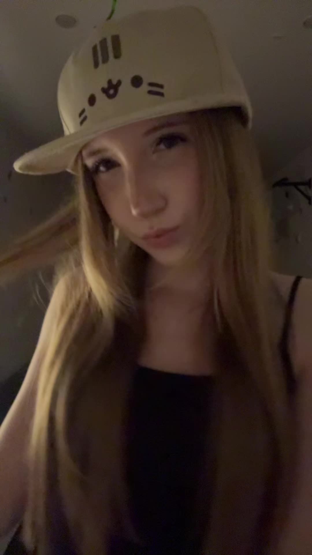 @алиночка йоу