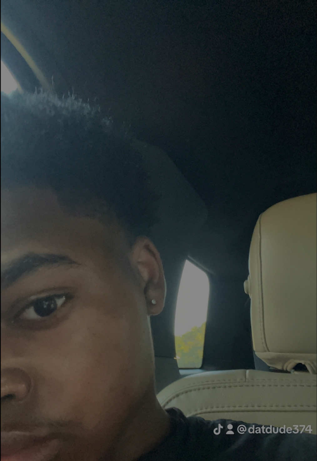 @La_derrick 🪄