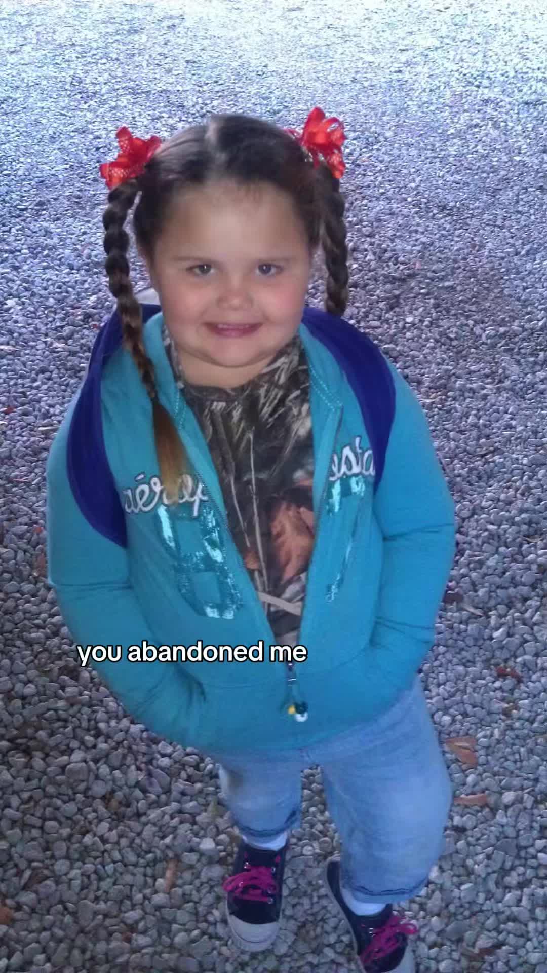 @_pyt_Josie_