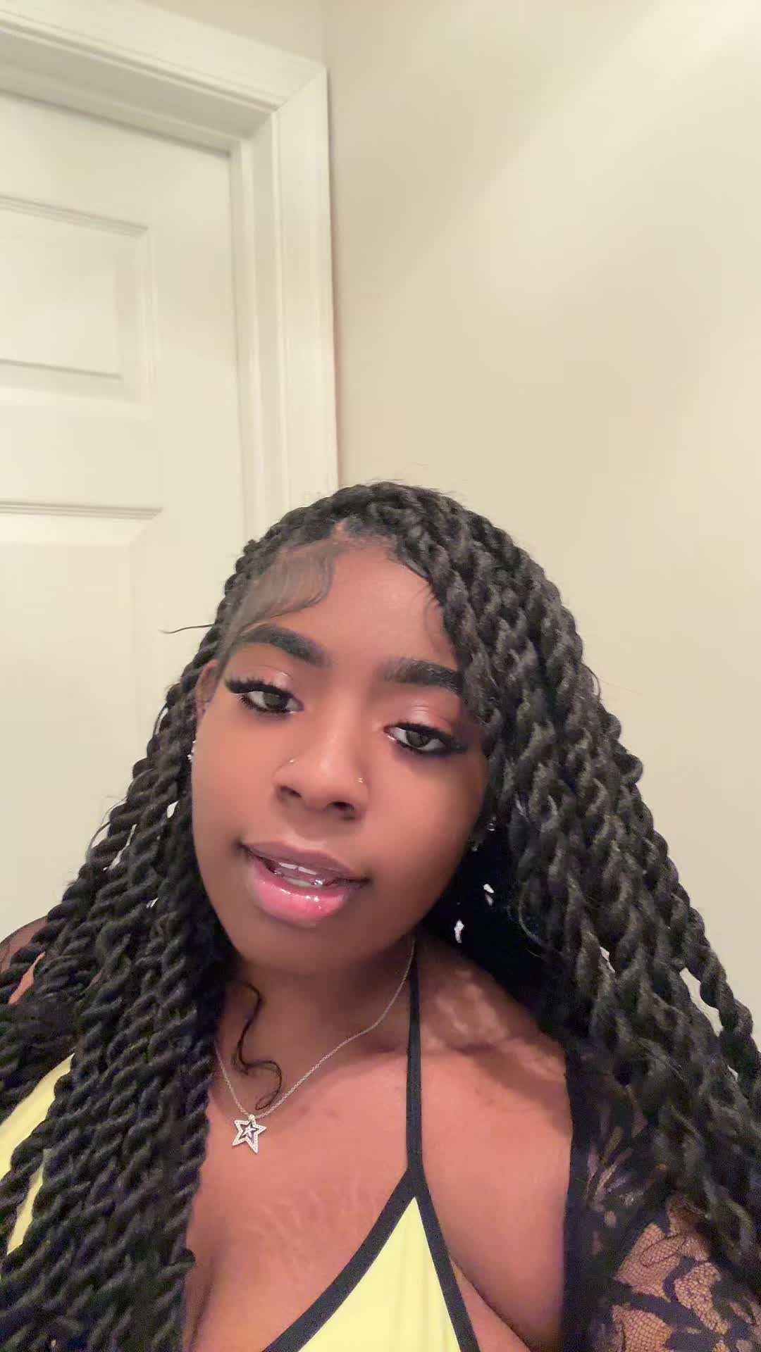@diaryofalexiss
