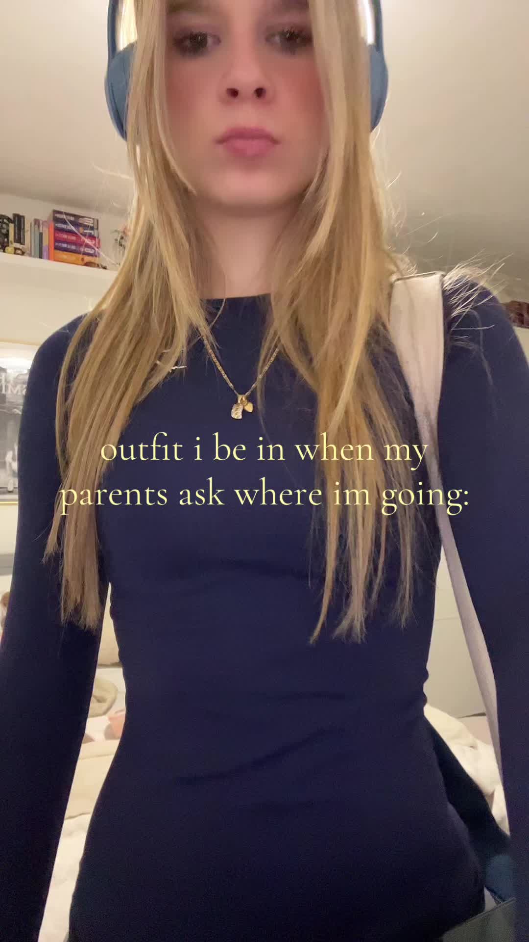 @🦦