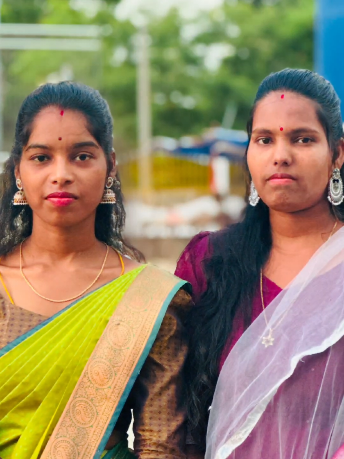 @Keerthi 🤟🐱🍒