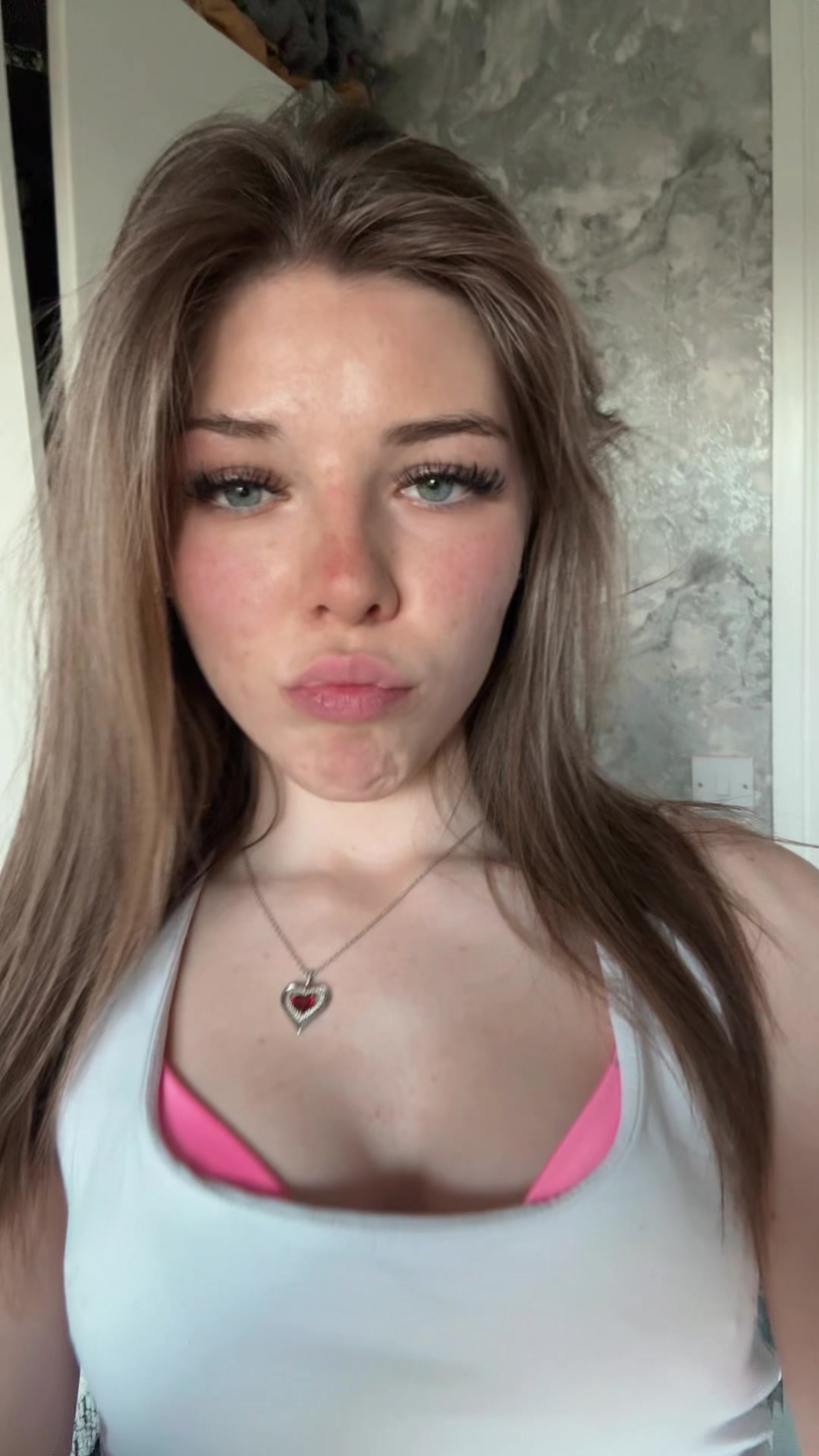 @x_lexie3