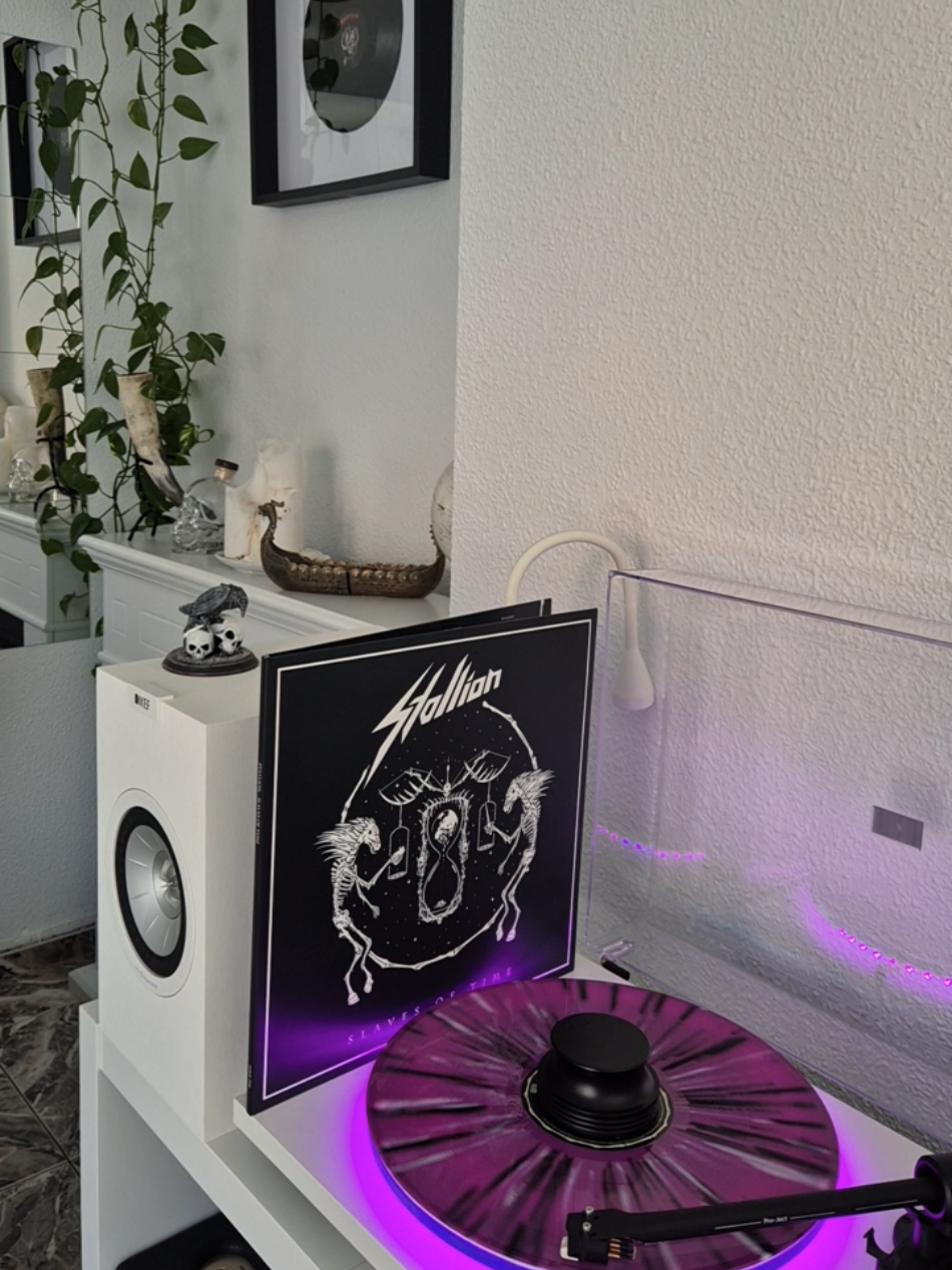 @r.vinylcollector