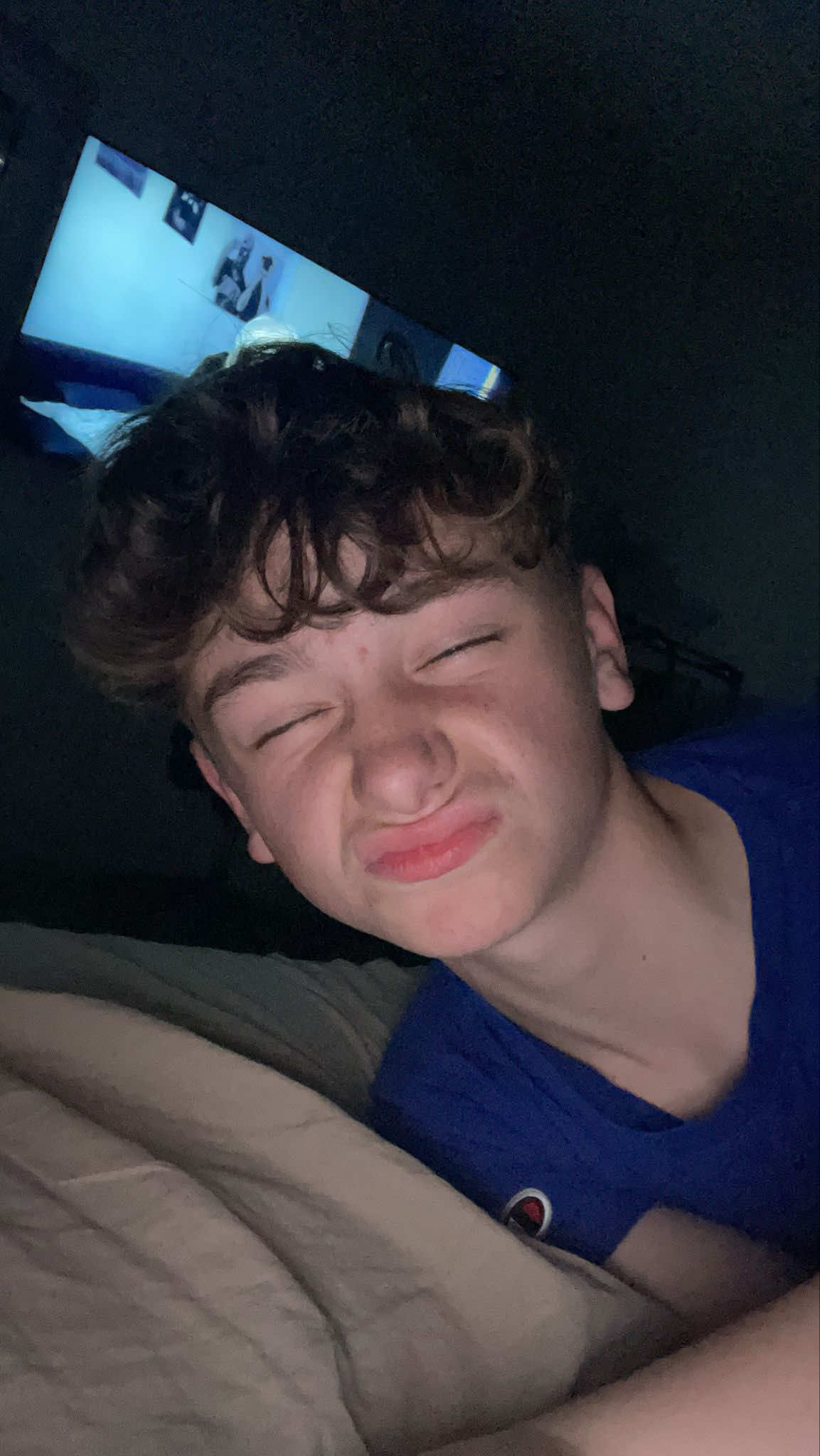 @hugopissduro