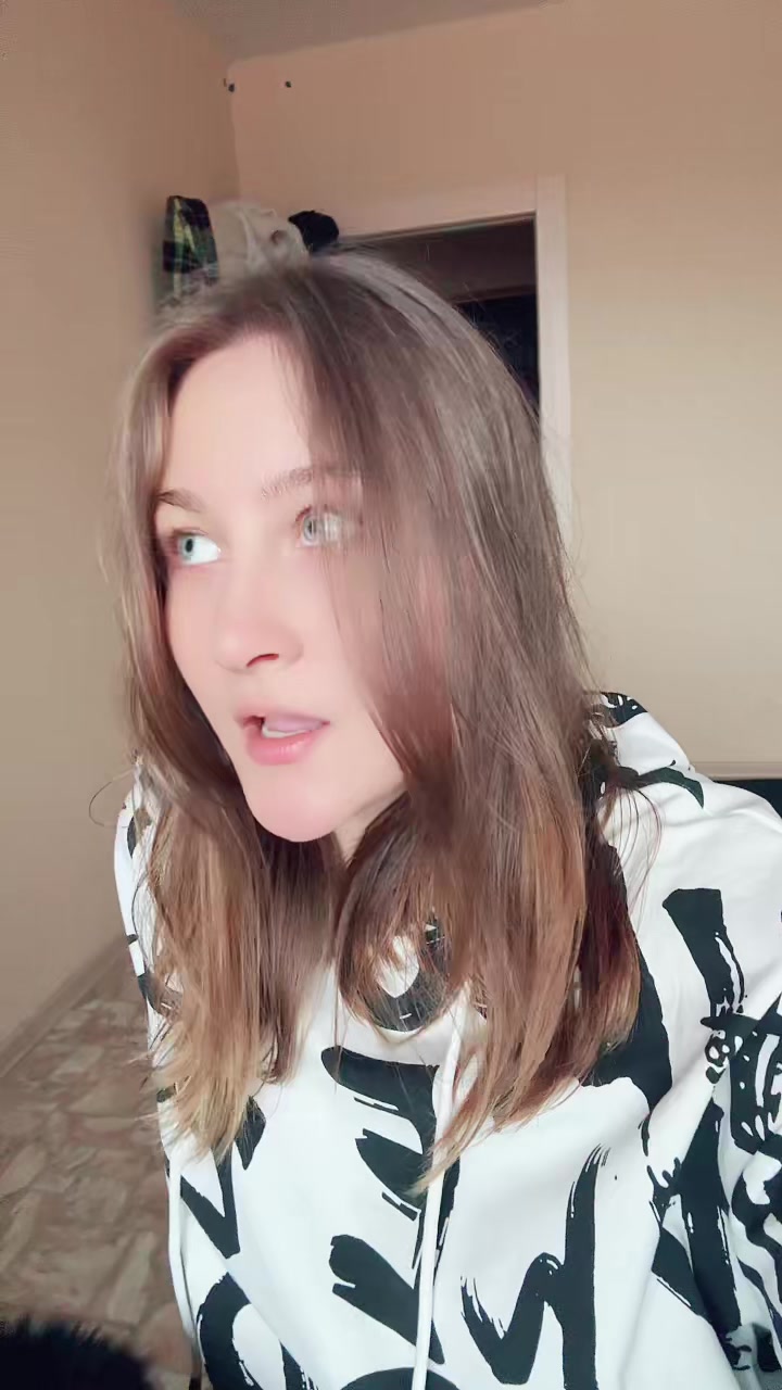 @Повод для твоей улыбки ❤