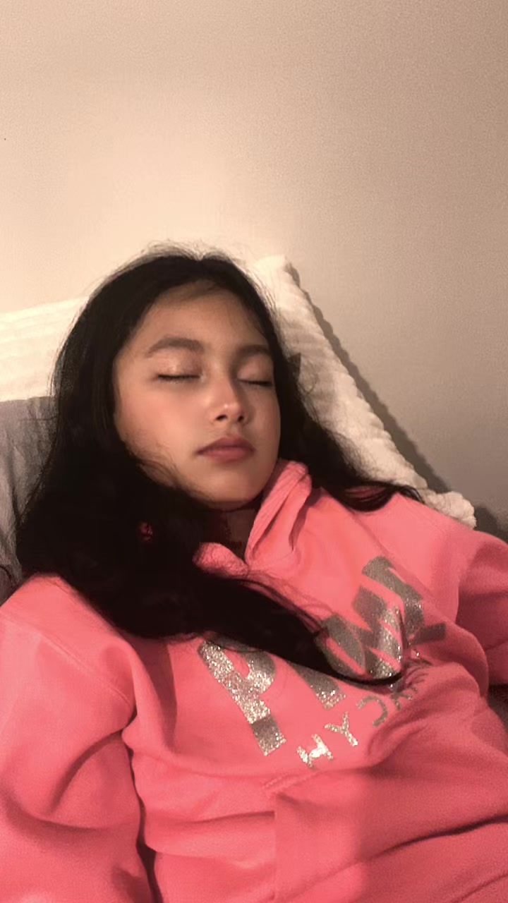 @Ariana cutie
