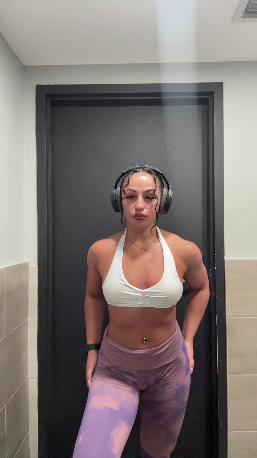 @Mo