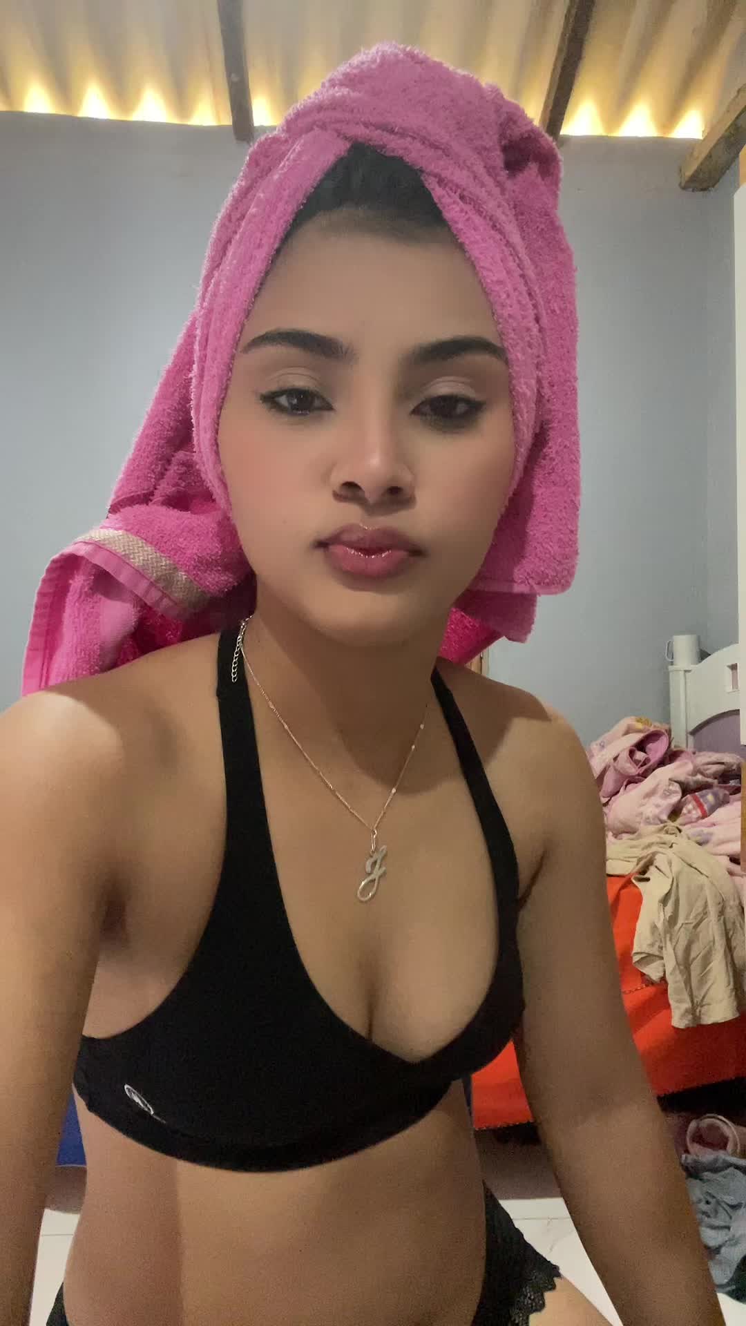 @julia_fanti_oficial_
