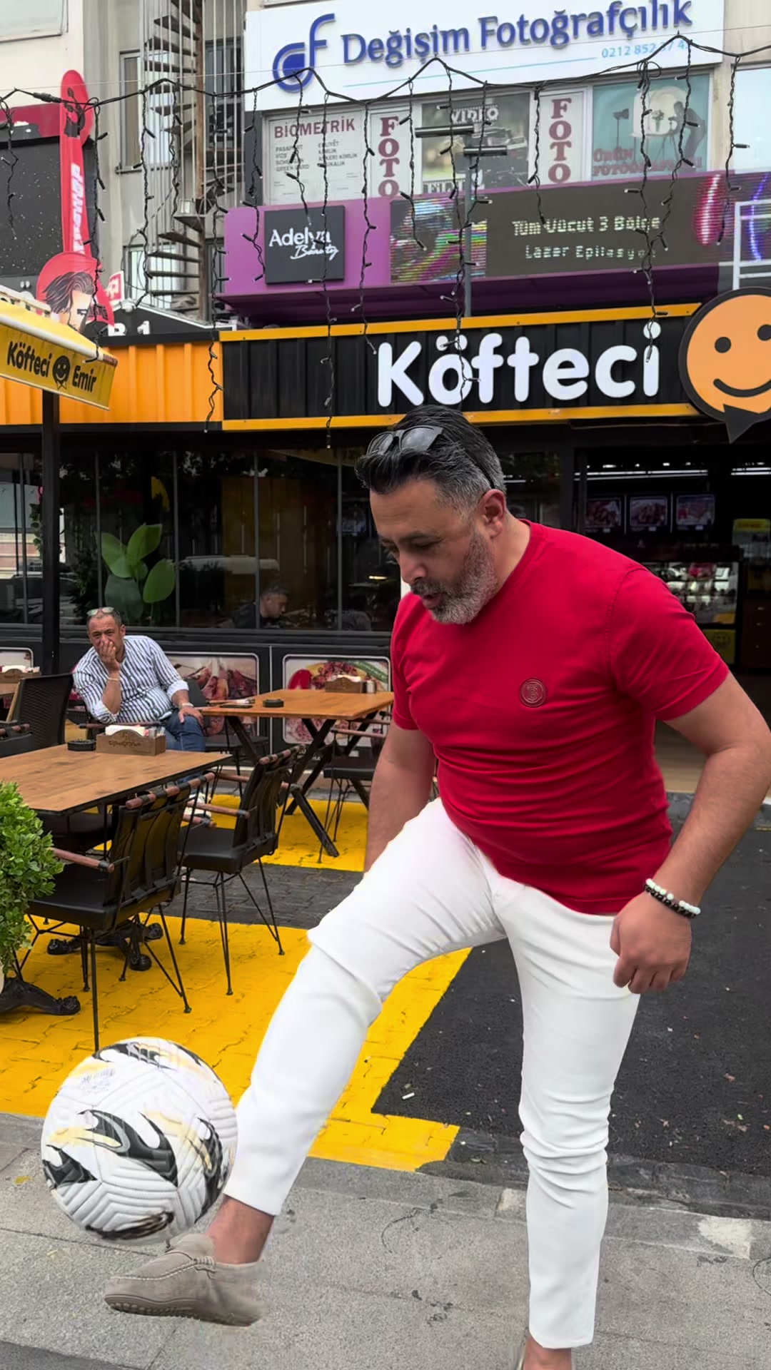 @KÖFTECİ EMİR & EMİR BURGER