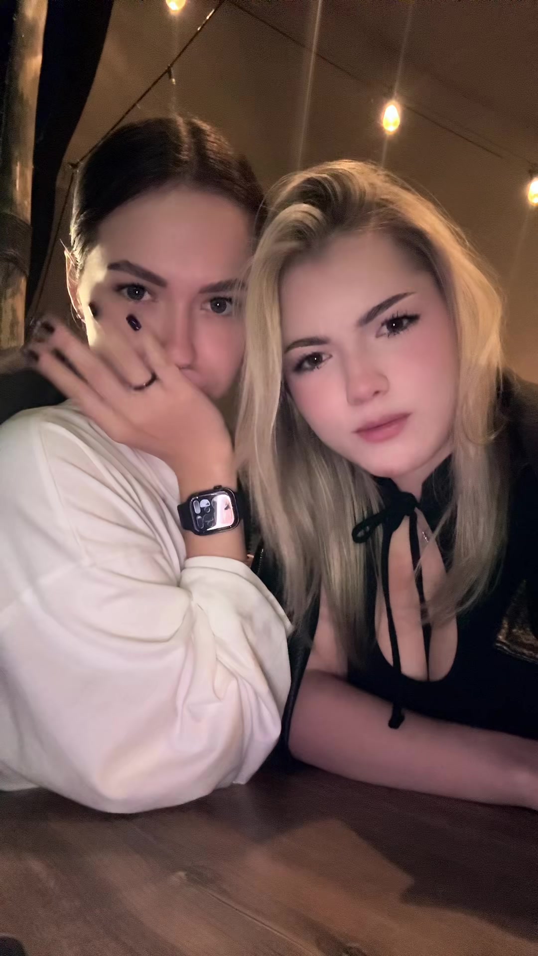 @evaxevis