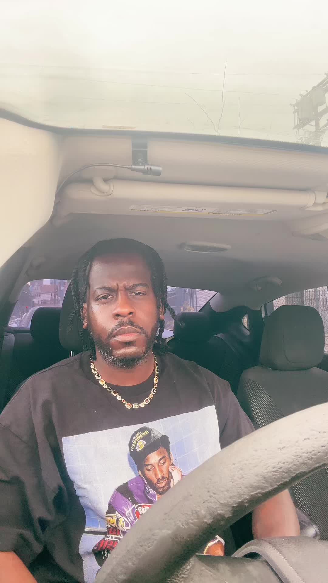 @voicemailmoe