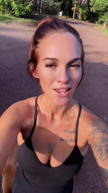 @thatcountrygirl1987
