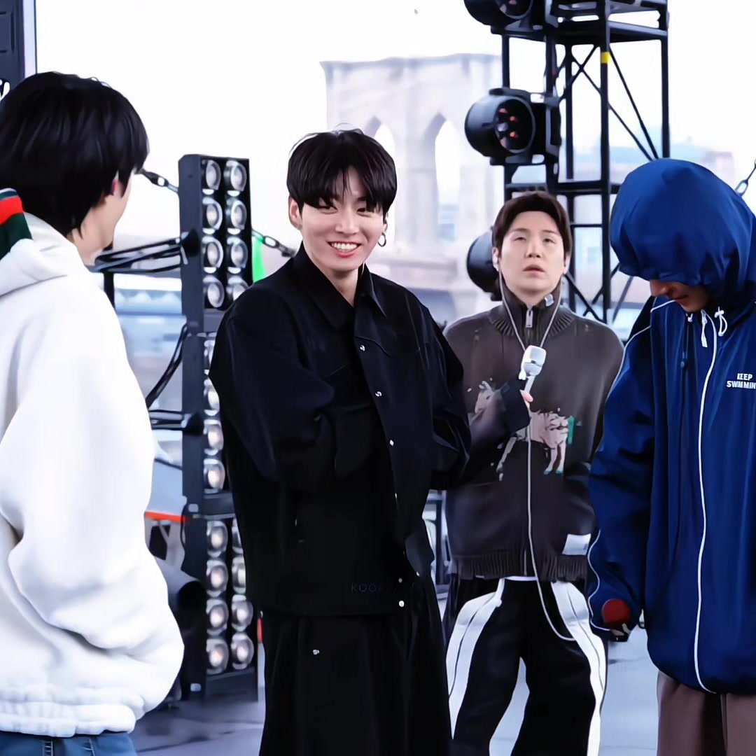 @KOOKί&alpha;