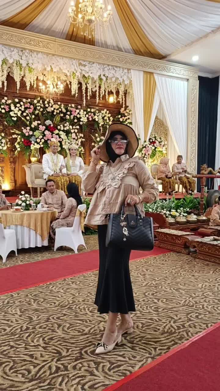 @MAMI_LIA_STUDIO