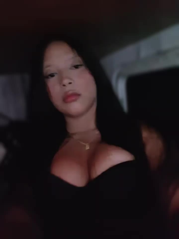 @𝐀𝐍𝐆𝐄𝐋𝐈𝐂𝐀💘