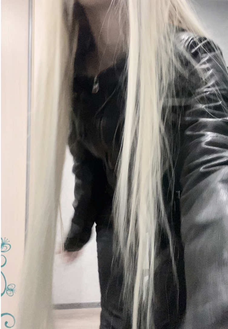 @damnwitchq
