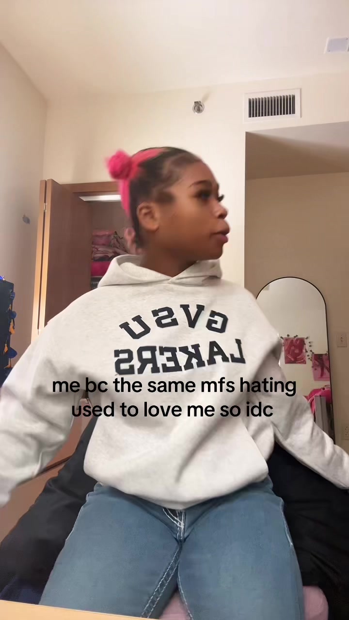 @️