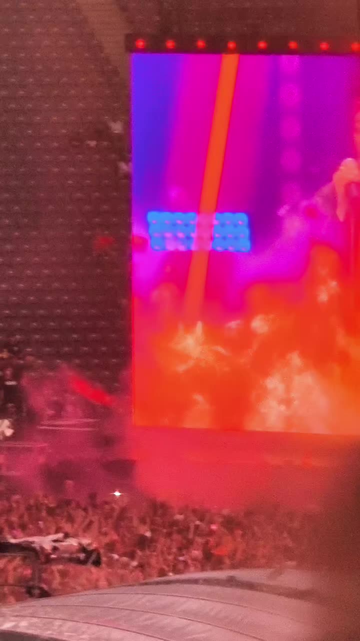 @Michelle 🖤