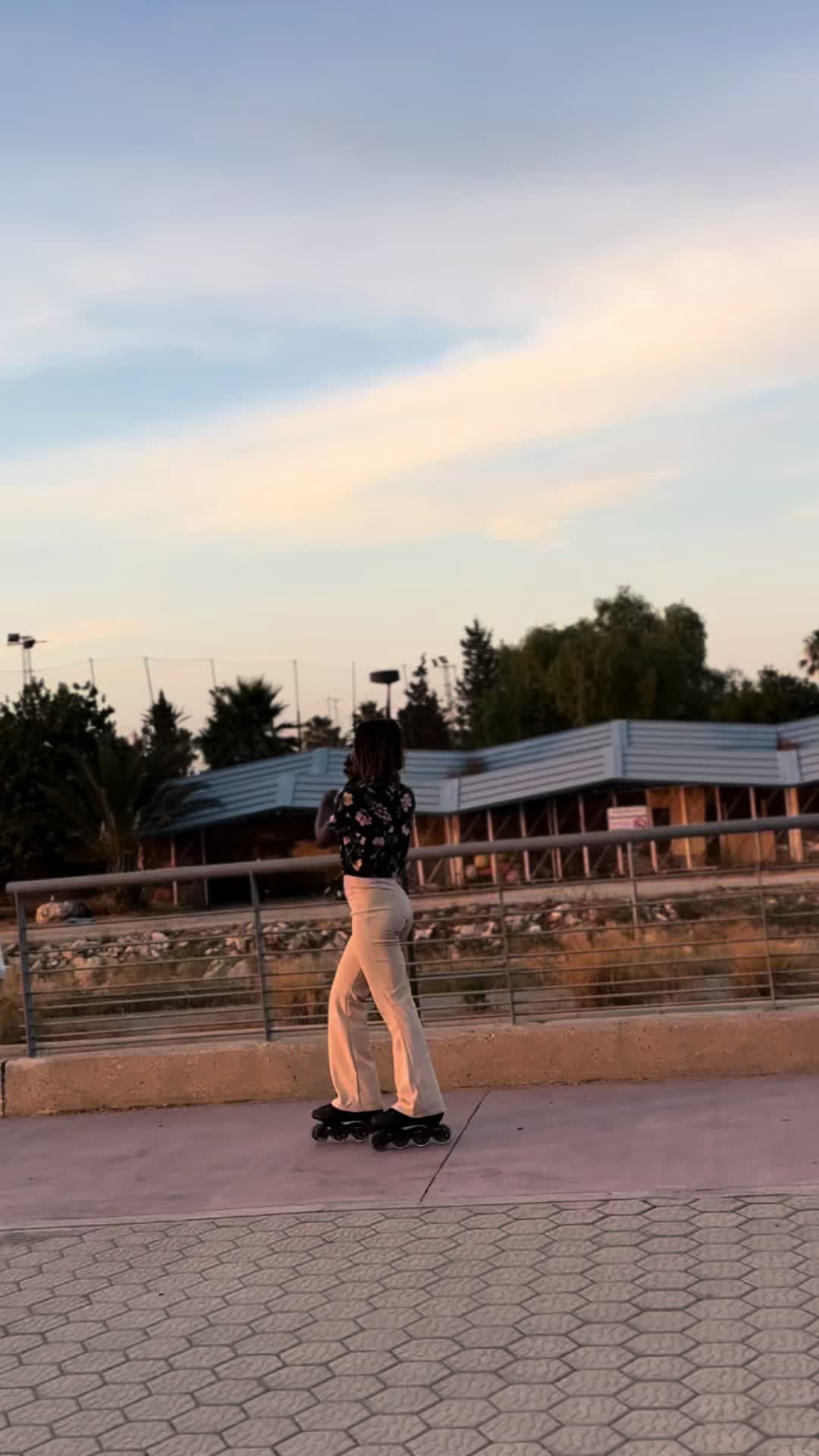 @Lodie_🛼🇧🇫