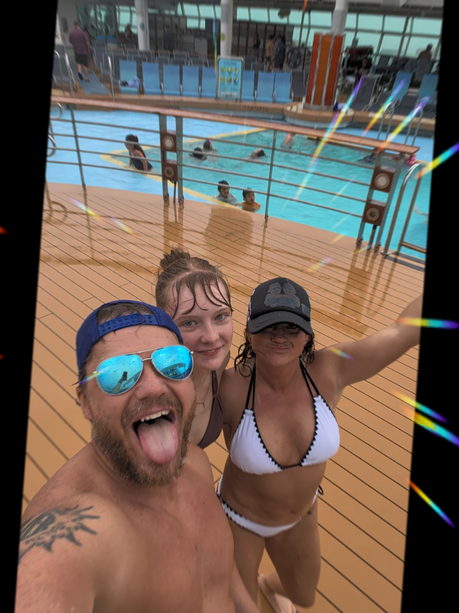 @DudeTopia Of The Seas
