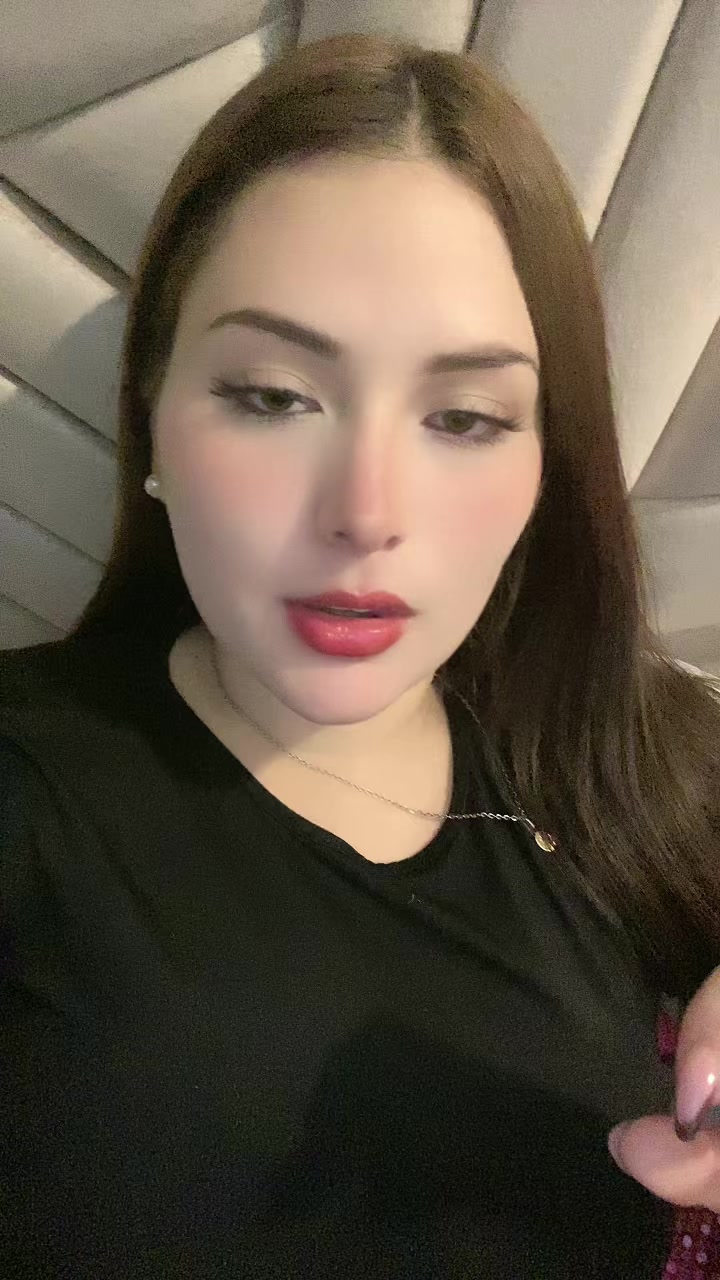 @Isabel Molinaâ