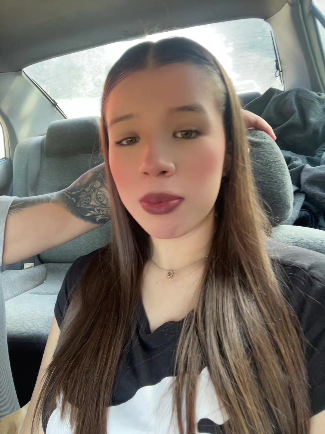 @_mily_jara_