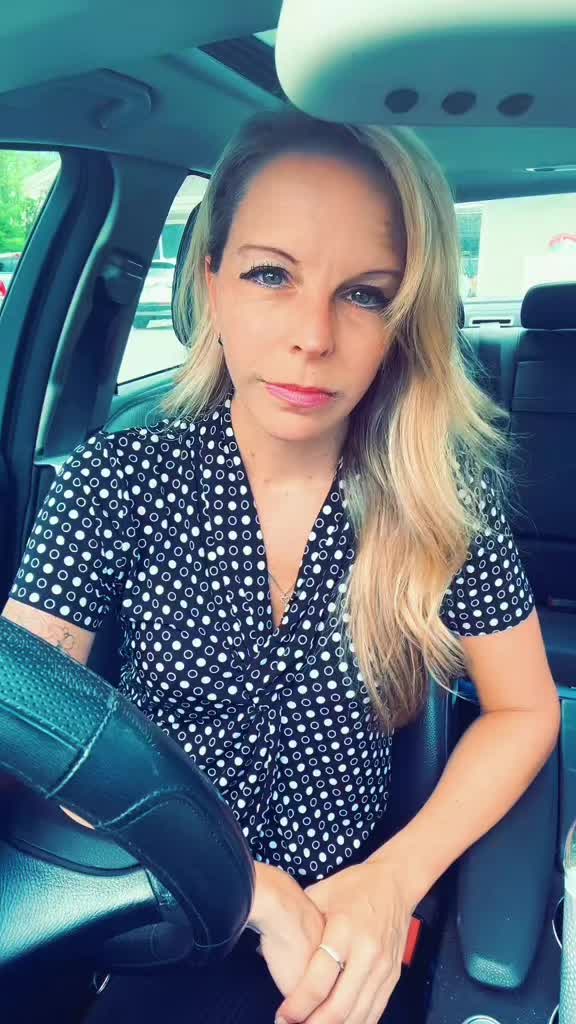 @Ifeellikeimbeingfollowed