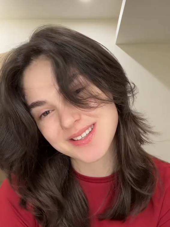 @Miss_vivi.99