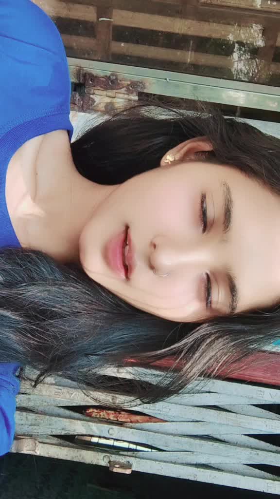 @su myat thu132
