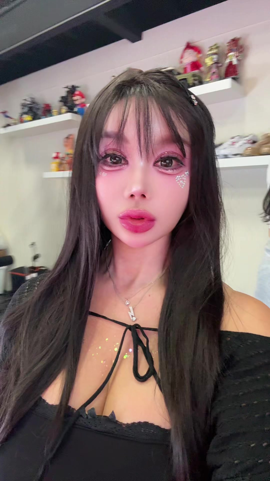 @lavawoman_w