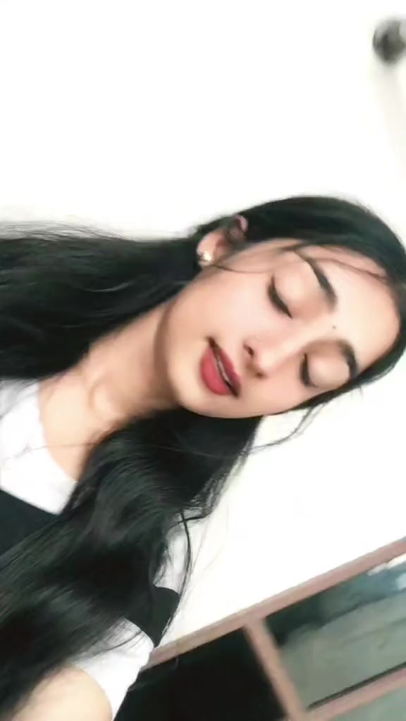 @आयु JHA✨🕊️