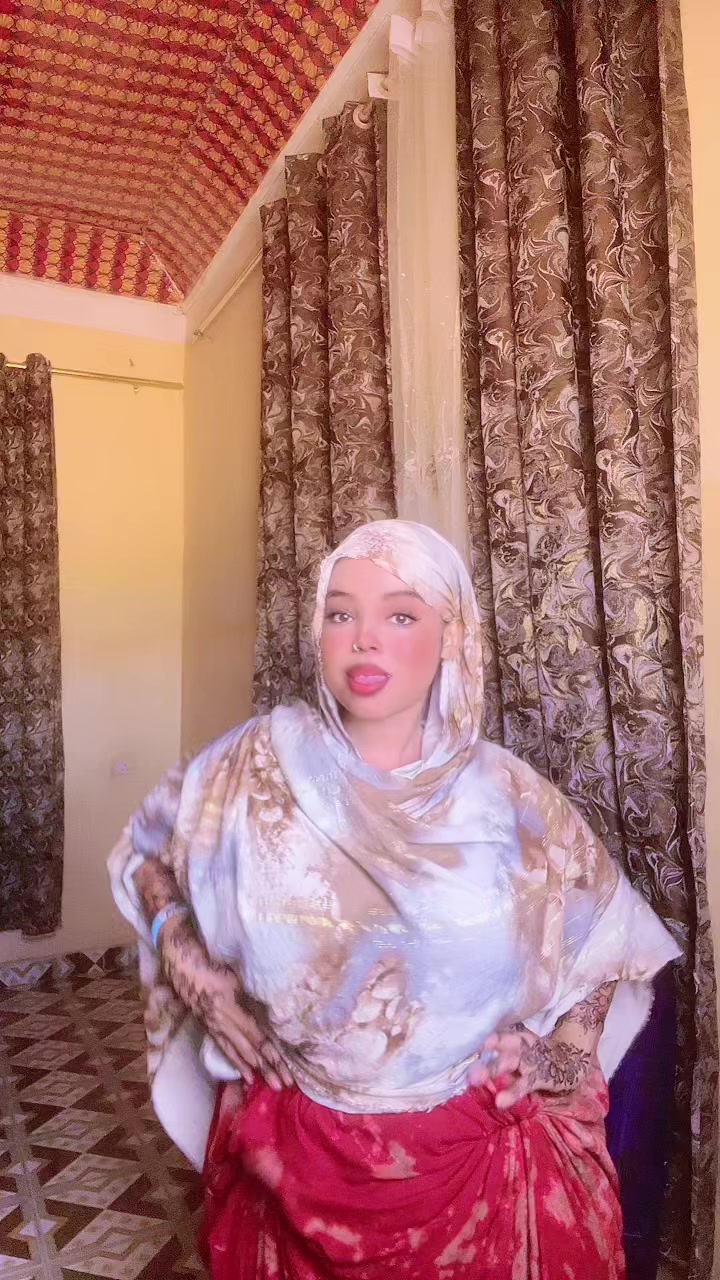 @ismahan.Dheman 👸🏻🖤🇸🇱