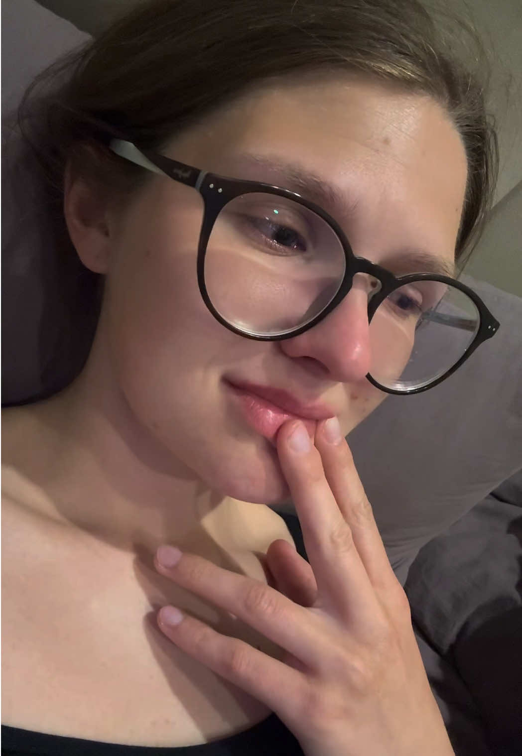 @Аня и Ладный